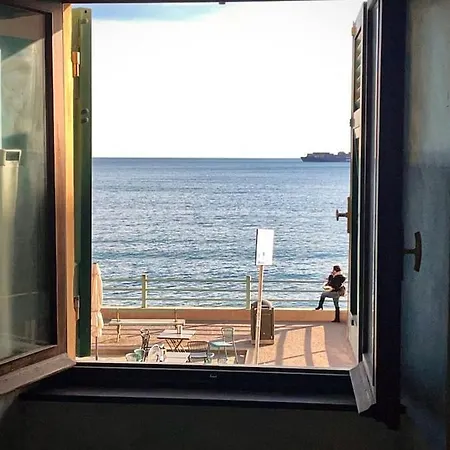 Gioiellino A Nervi Vista Mare Apartment Genua
